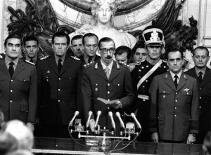 jorge-videla-e-la-giunta-militare